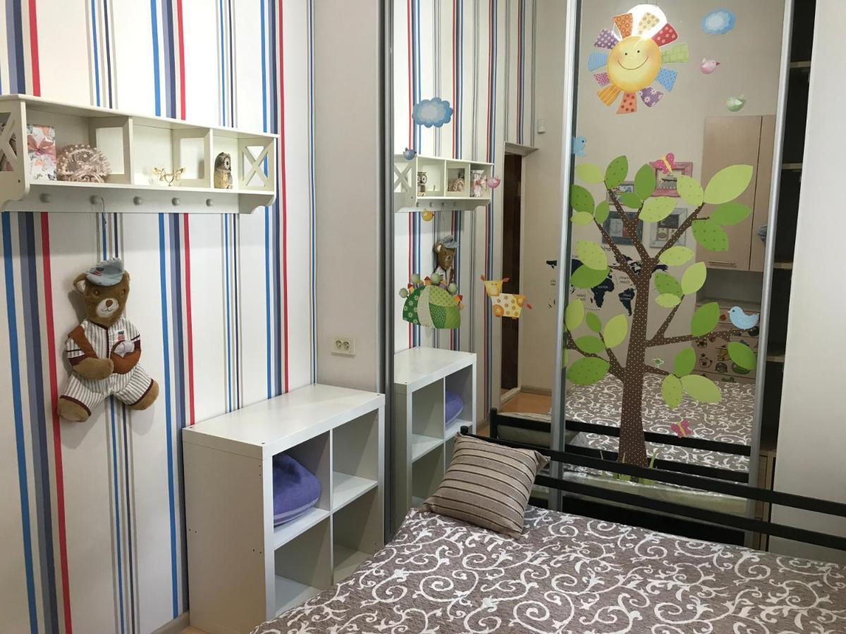 Apartment Near Deribasovskaya Одесса Экстерьер фото